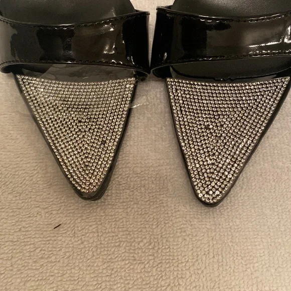 Elegant Black and Silver Sequins Heels…size 42 (9-9.5) - Picture 4 of 9